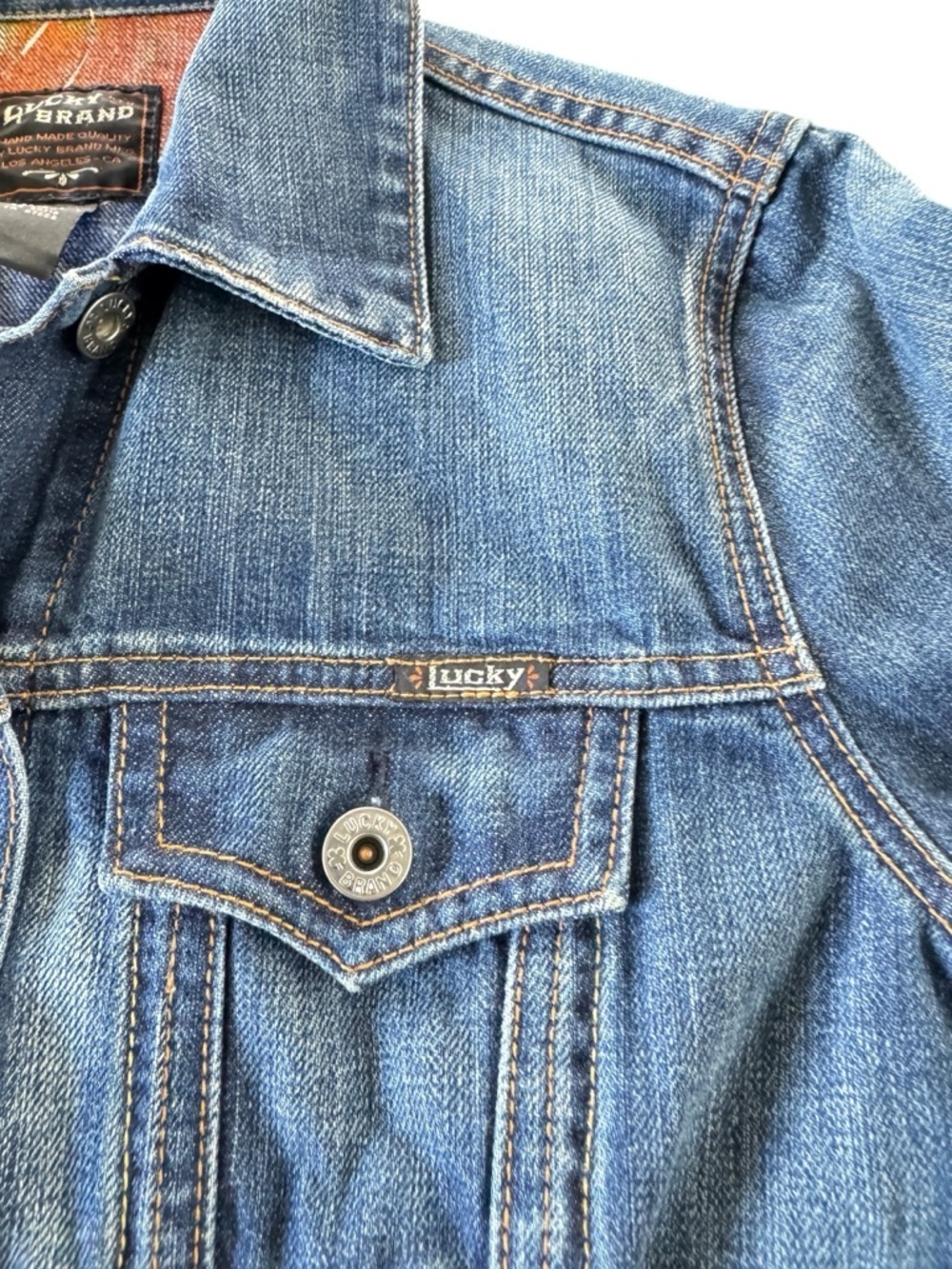 Lucky Brand Denim Trucker Jacket XS Vintage Wash Jean Jacket Classic Fitted - Picture 7 of 13